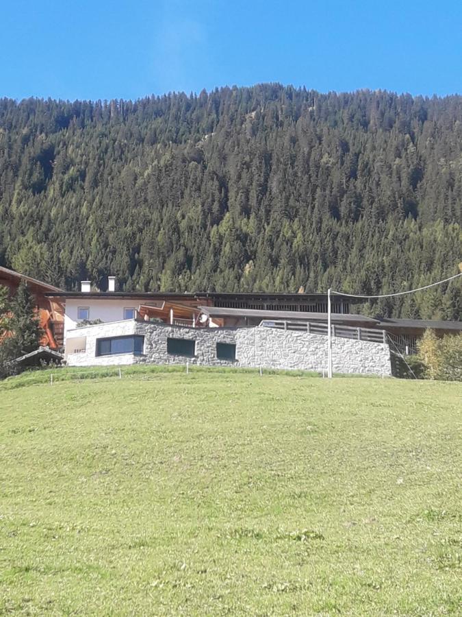 Hofstatthof Vila Campo di Trens Exterior foto